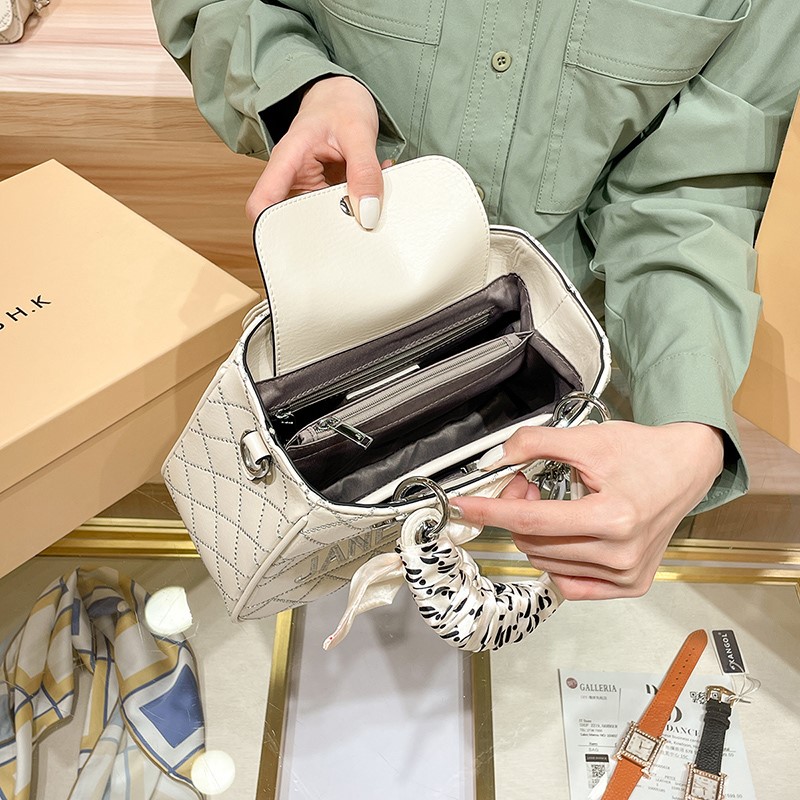 Brand women's handbag 2025 new - مراجعة Interior Design Grid وسعره