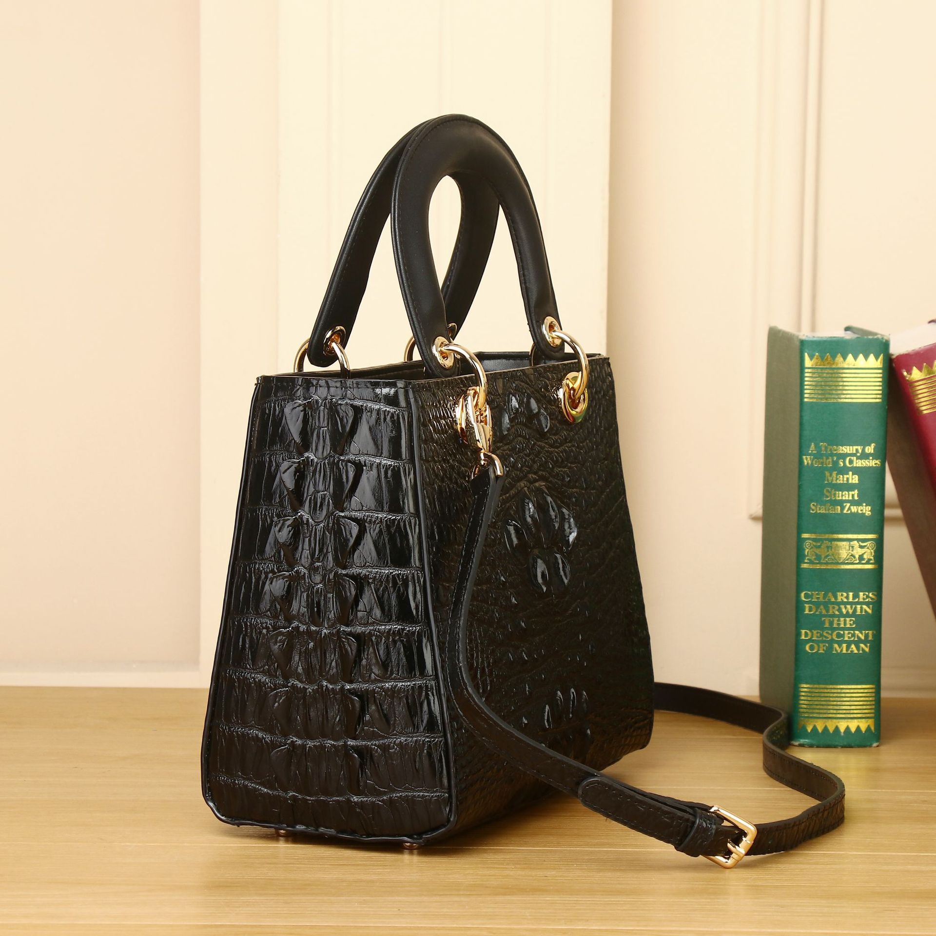New Crocodile Pattern Luxury D - مراجعة Interior Design High End وسعره