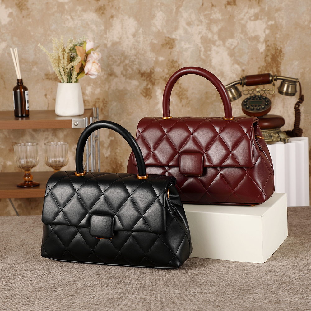 Ladies' handbag, 2026 season n - مراجعة Interior Design Grid وسعره