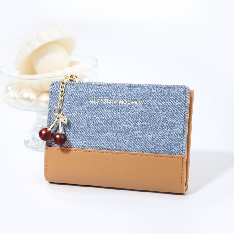 New Women’s Short Wallet with  - مراجعة Interior Design News وسعره