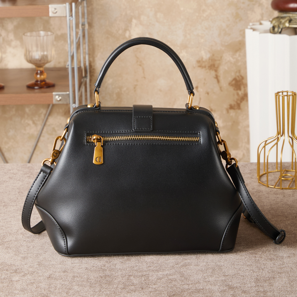 2026 Women's Handbag with New  - مراجعة Interior Design Intern وسعره