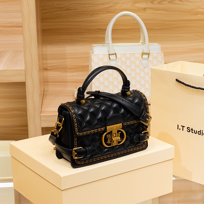 Women's handbag genuine diamon - مراجعة Interior Design Grid وسعره