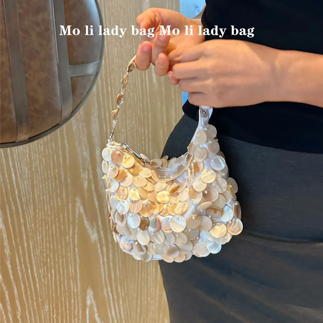 Luxury Sequin Internal Chain S - مراجعة Interior Design Intern وسعره